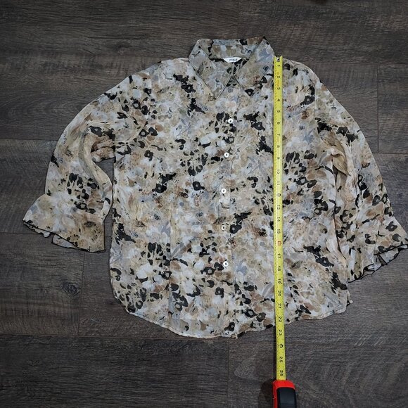 Nicola Woman Sheer Blouse with Ruffled Sleeves and Crinkle Tank Set Small - Picture 8 of 10